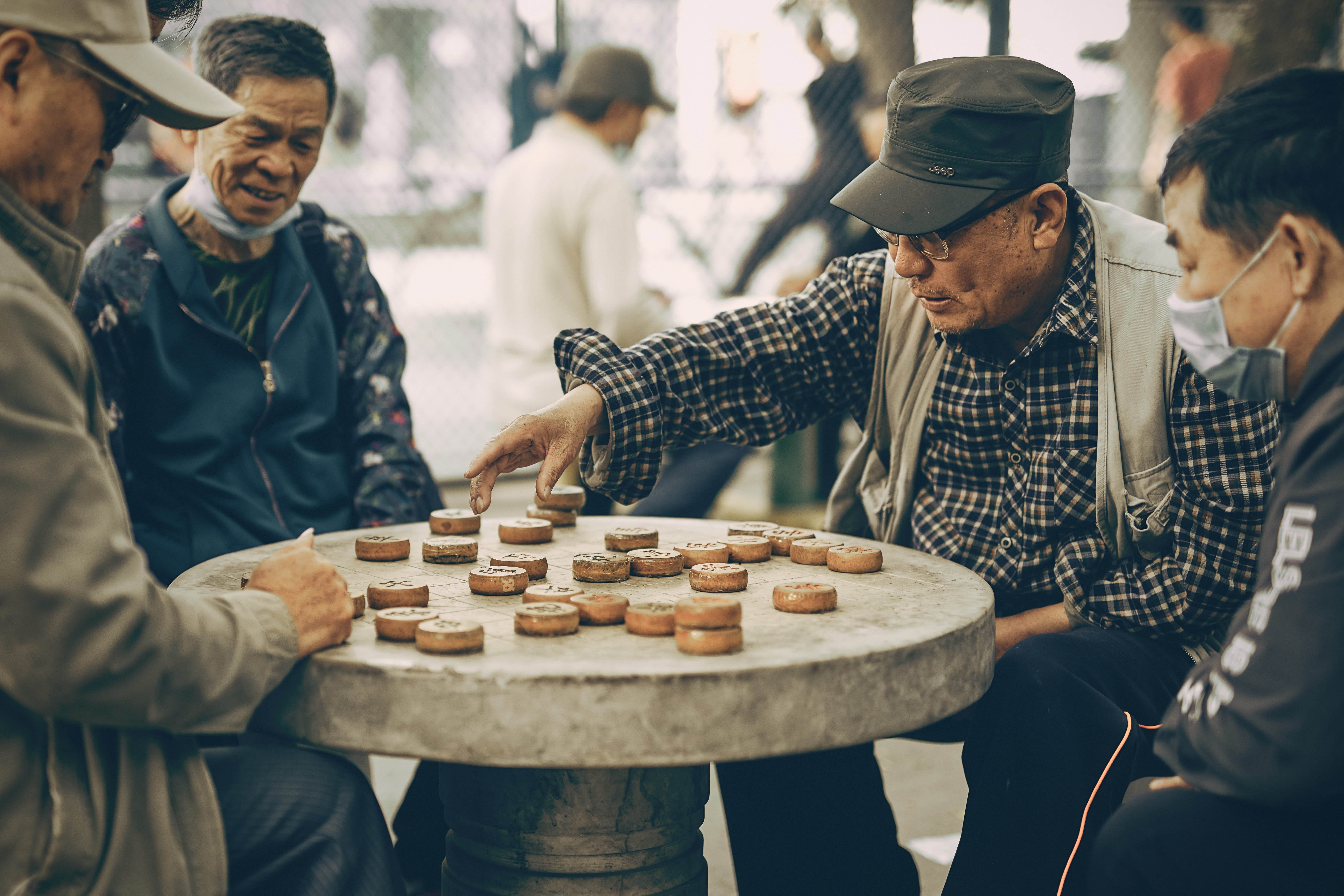 China: Later retirement age debate raised for the first time since 2012