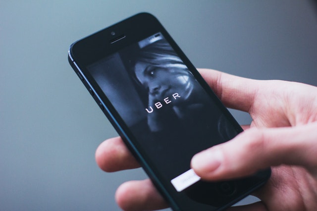 UK court rules that Uber is an employer, not just a mobile matchmaker